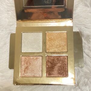 Makeup Revolution Shimmer Eyeshadow Quad